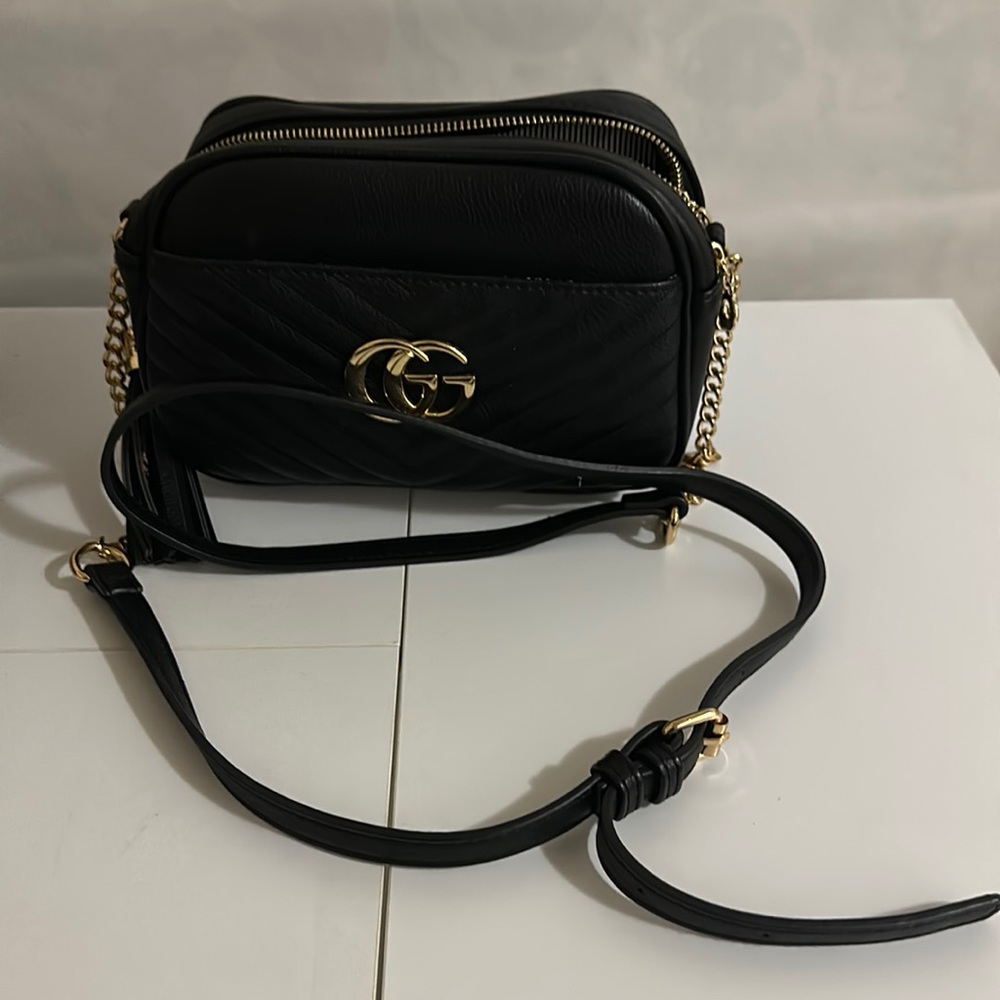 Black GG crossbody purse